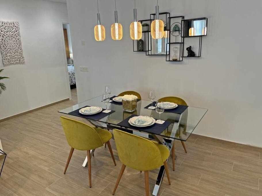 Xxii Apartamentos Morales&Arnal エステポナ エクステリア 写真