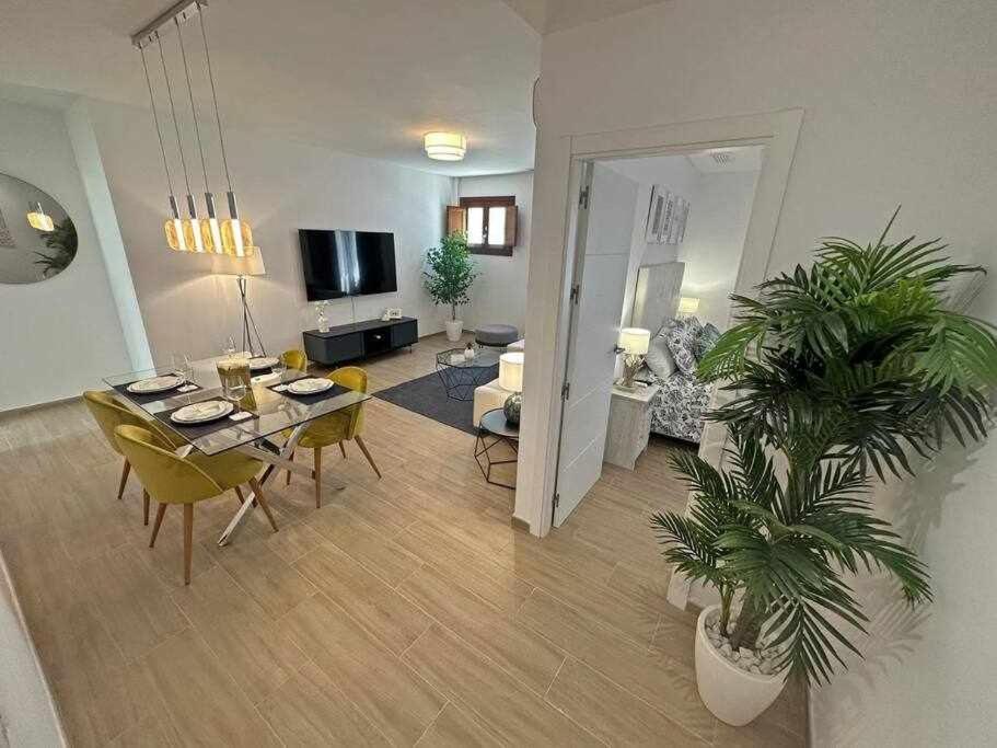 Xxii Apartamentos Morales&Arnal エステポナ エクステリア 写真